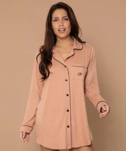 CAMISA M/L ABOTONADA BOLSILLO BORDADO