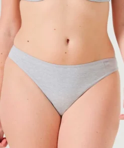Alternative view of colaless alg/lycra