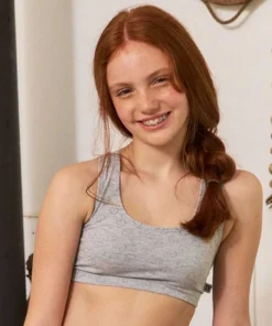 Alternative view of Top deportivo y culotte