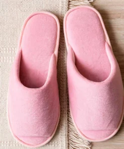 Alternative view of pantufla towell